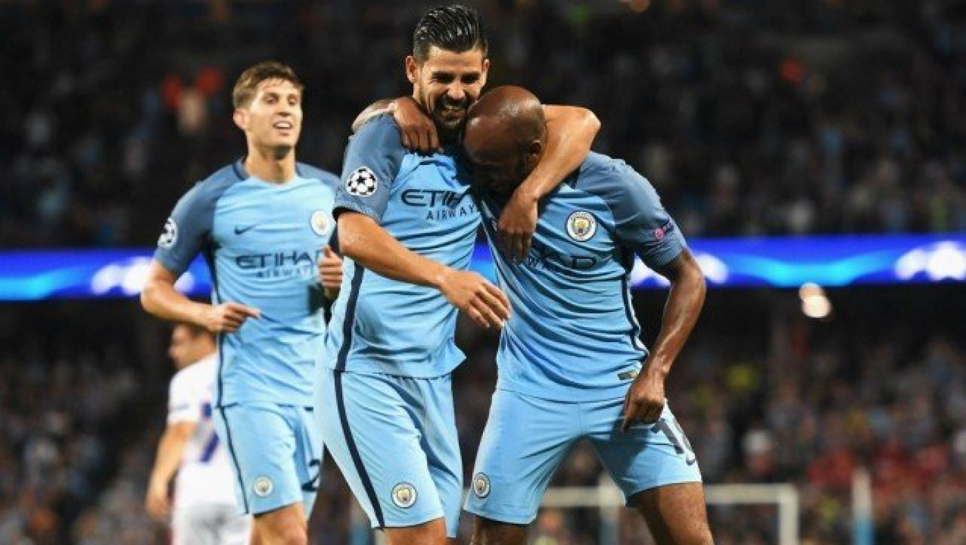 «Κεντάει» η Μάντσεστερ                        Σίτι