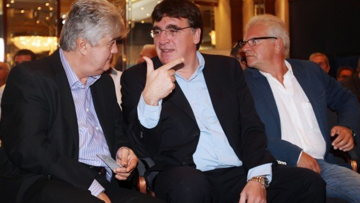 Κουμάντο     στη διαιτησία     και πάλι η  «παράγκα»