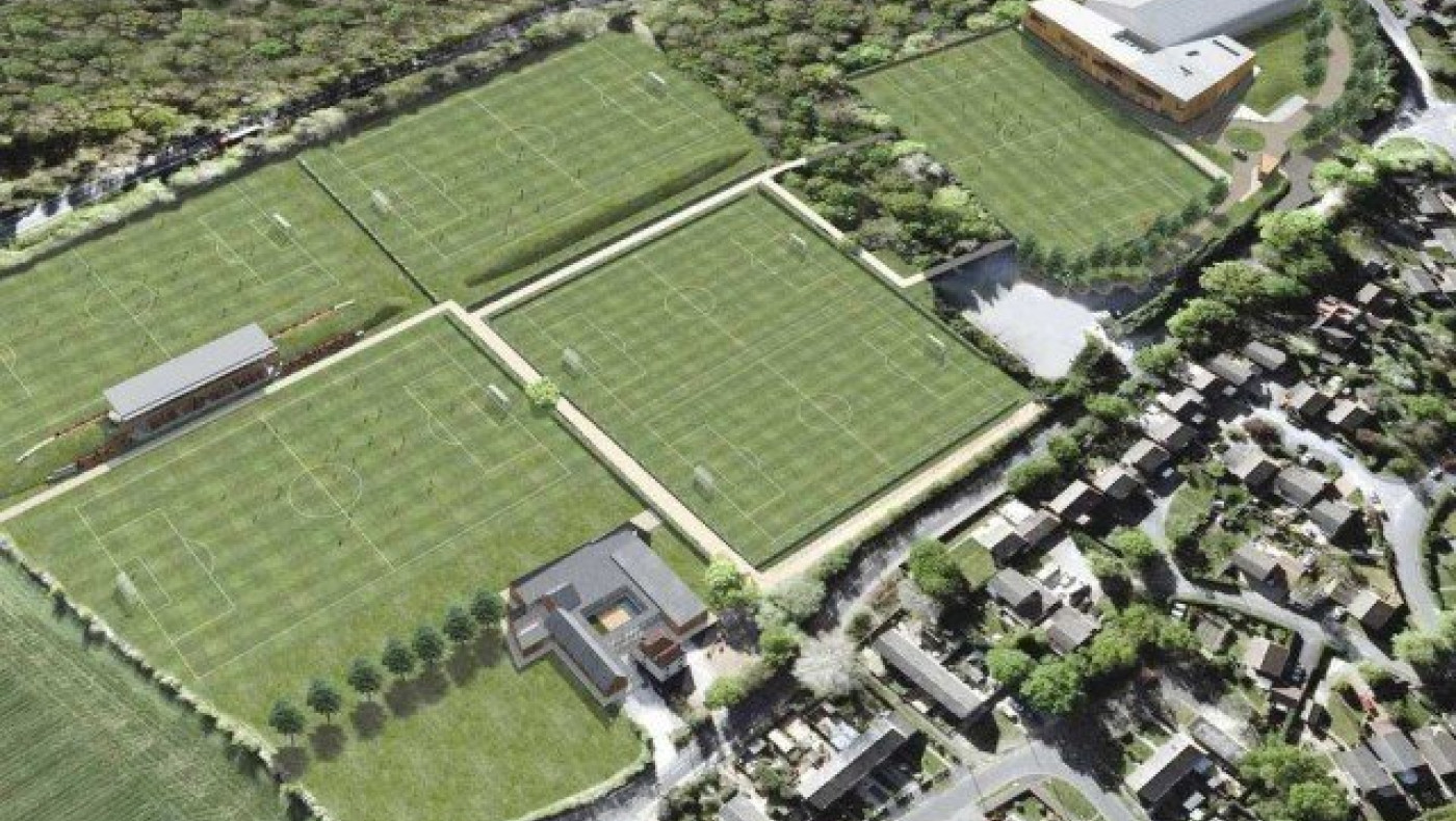 Στο            αθλητικό        κέντρο     της Παρτιζάν