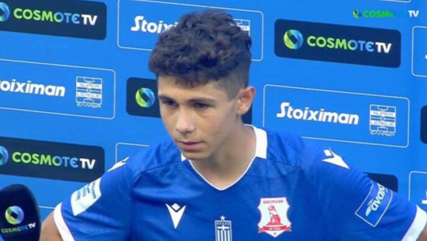 Κωνσταντινίδης: «Μούδιασα όταν μπήκε ο γιος μου στο γήπεδο- Έχει καλύτερα χαρακτηριστικά από μένα»