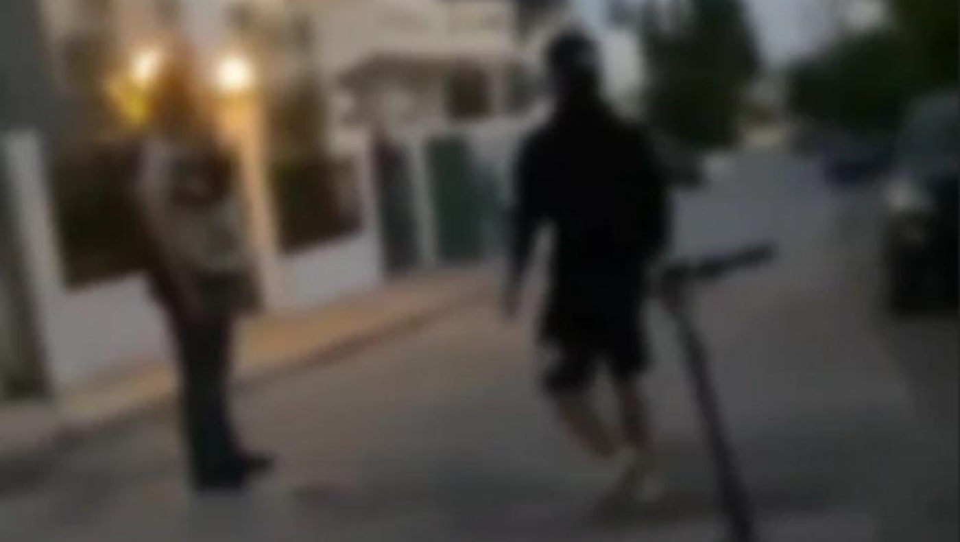 Γλυκά Νερά: Στη φυλακή μετά την απολογία του ο 17χρονος που ξυλοκόπησε τον 49χρονο