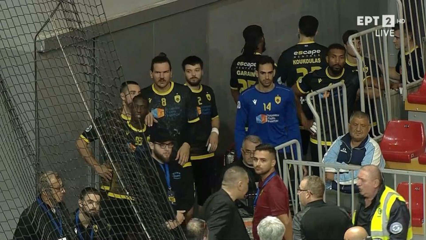 ΑΕΚ-Έκανε πράξη την απειλή της: Δεν κατεβαίνει στον αγώνα με την Αλκαλόιντ