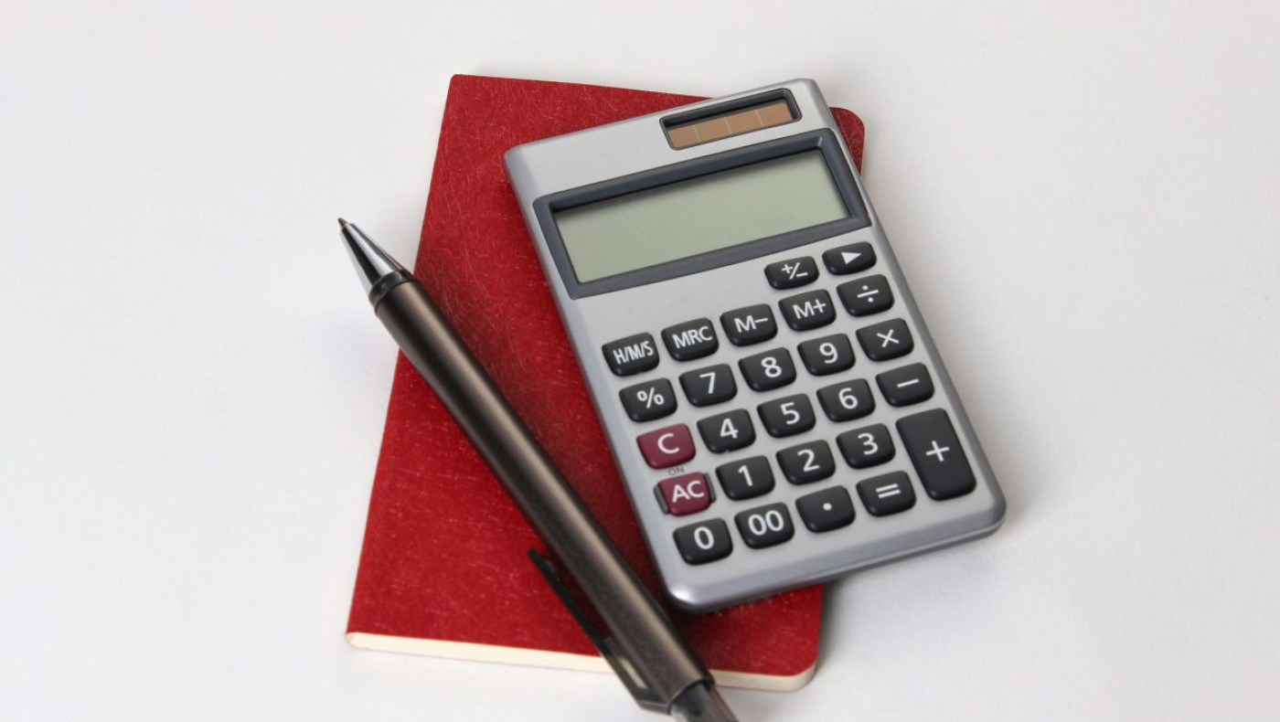 Έρχεται αύξηση του αφορολόγητου: Τι αλλάζει για άγαμους, μισθωτούς, συνταξιούχους και αγρότες