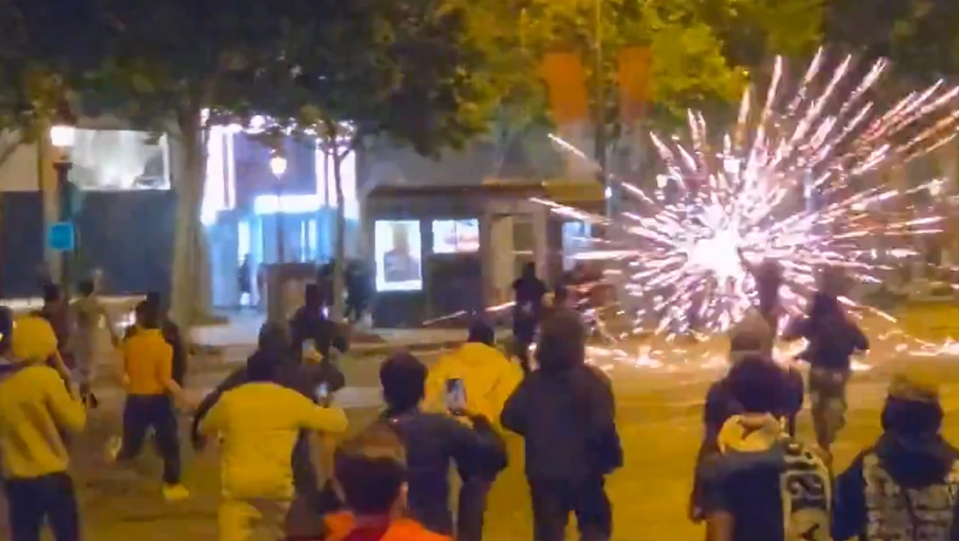 Πανηγύρια και χάος στο Παρίσι μετά την «πεντάρα» της Παρί