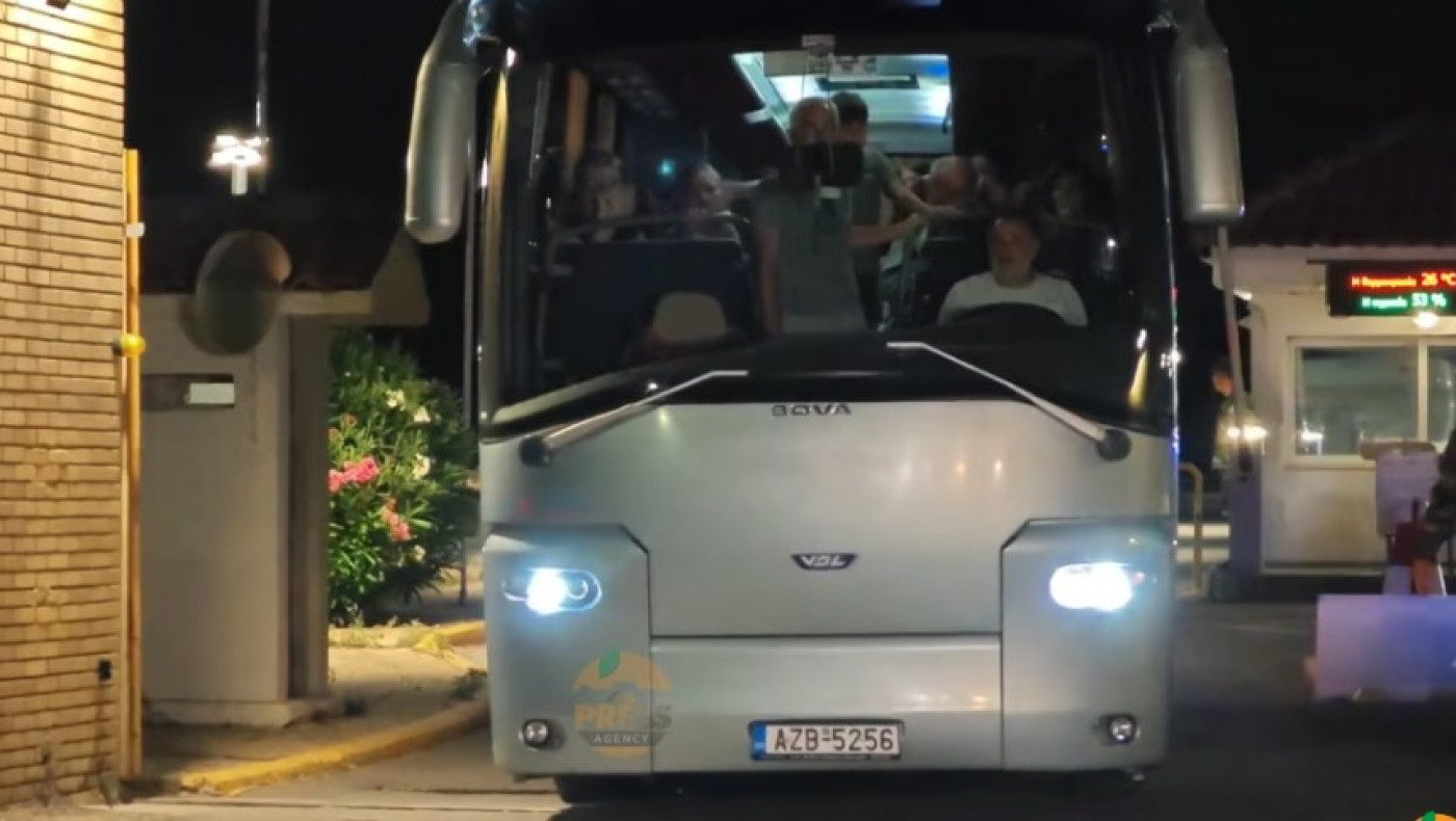 Επαναπατρίστηκαν 105 Έλληνες από το Ισραήλ: «Ήμασταν 4 μέρες στα καταφύγια»