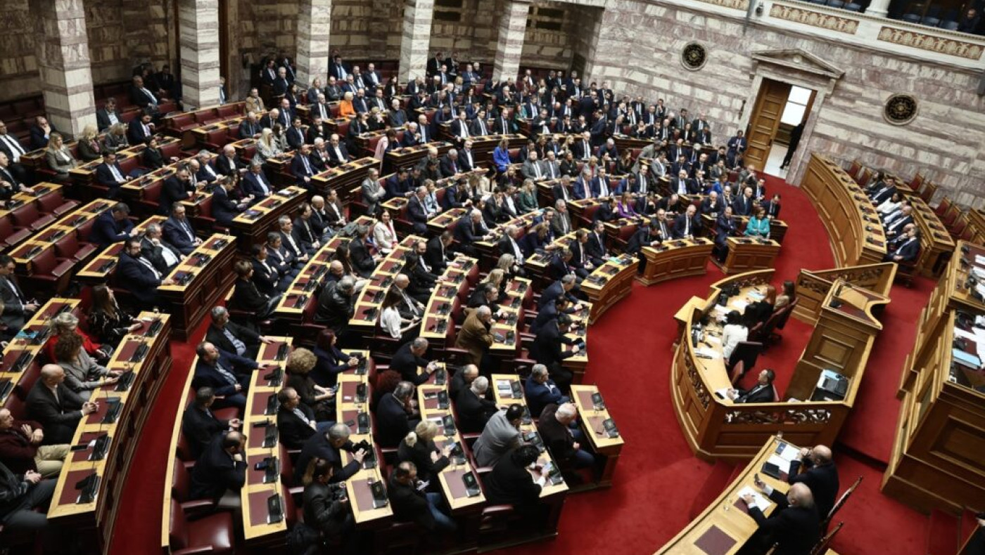 Τέμπη: Ξεκίνησε η συζήτηση και η ψήφιση των προτάσεων για Προανακριτική Επιτροπή