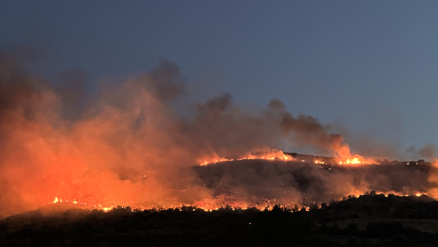 Ναύπακτος: Η στιγμή που ξεσπά η πυρκαγιά που απείλησε τον Άνω Πλατανίτη