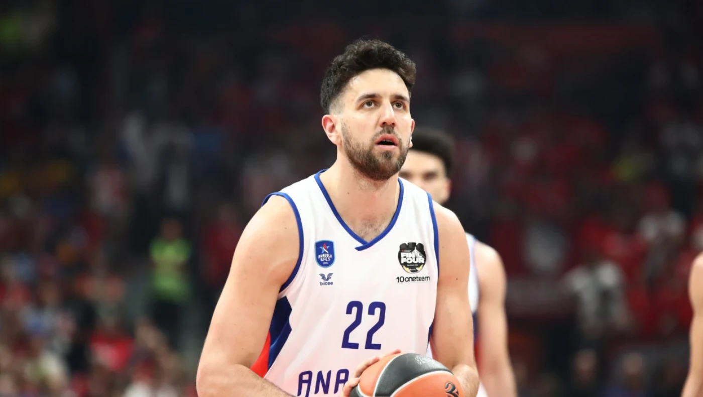 Στην Ελλάδα ο Μίτσιτς