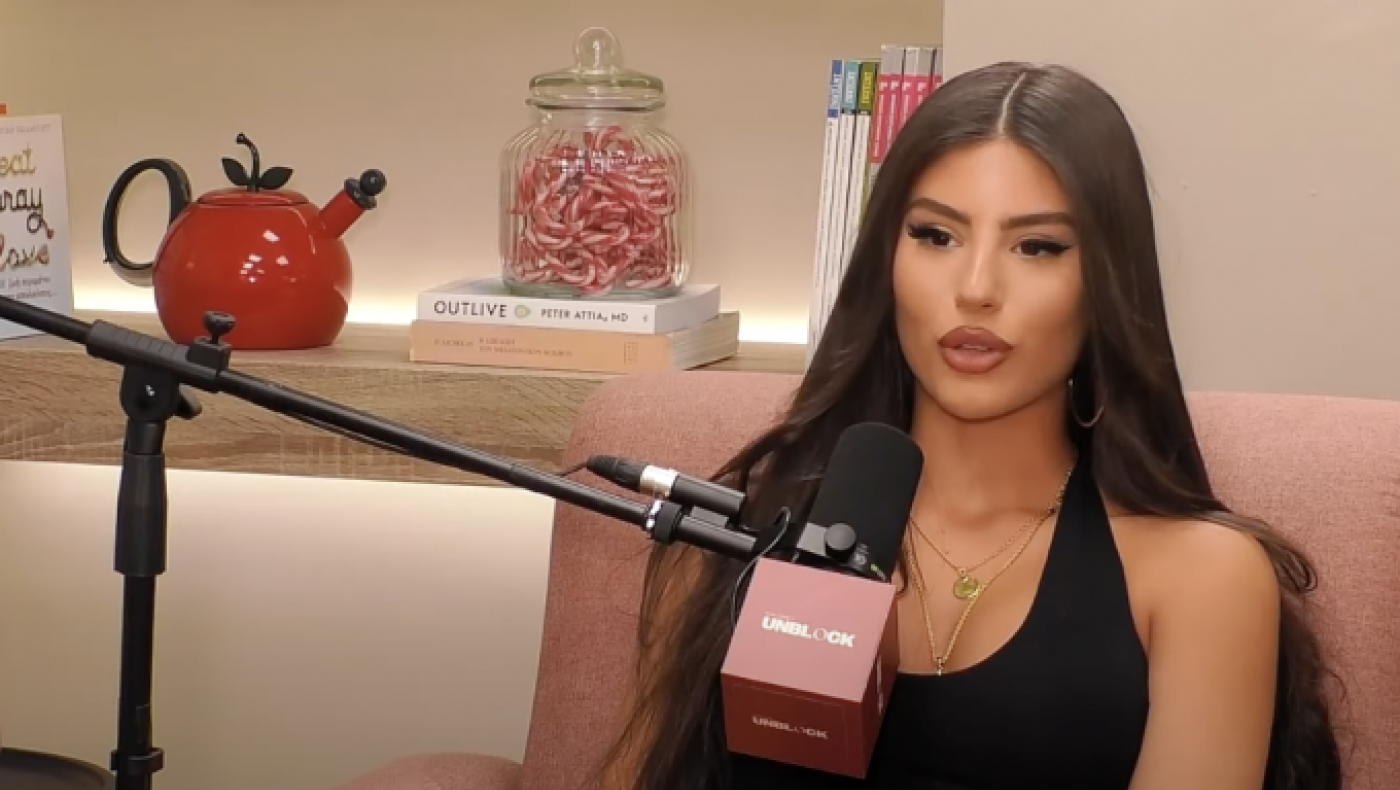 Δέσποινα Γιαννακοπούλου: «Δεν είμαι ντίβα και ψηλομύτα – Έρχονται άγνωστοι με θράσος και με πειράζουν για τον πατέρα μου»