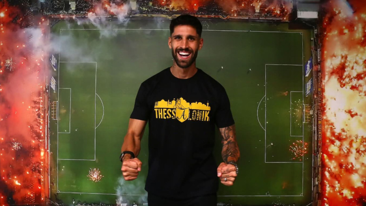 Επίσημο: Ο Άρης έντυσε στα κιτρινόμαυρα τον Μάικιτς