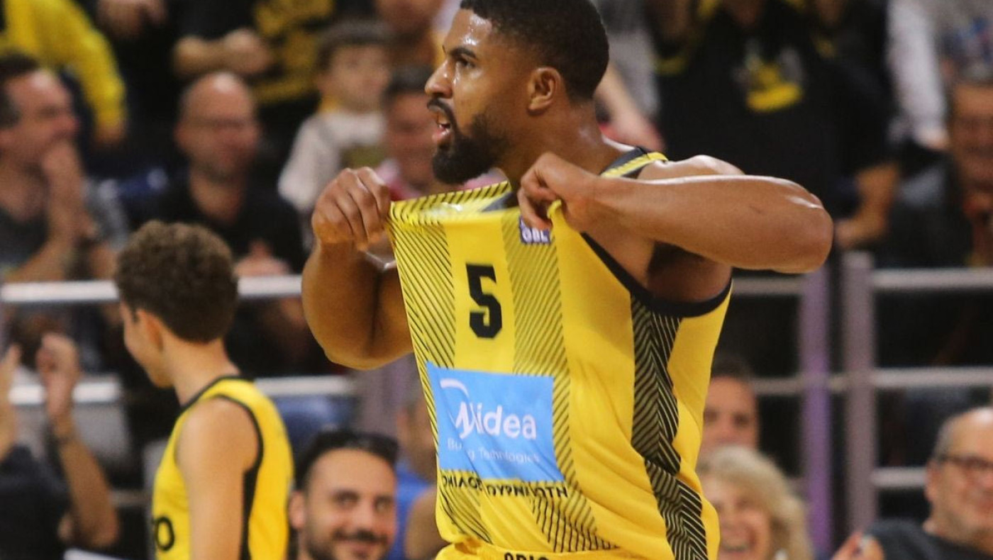 Ντέιβιντ Ντε Τζούλιους: Γράφτηκε για τον Άρη, επέλεξε τη Μούρθια