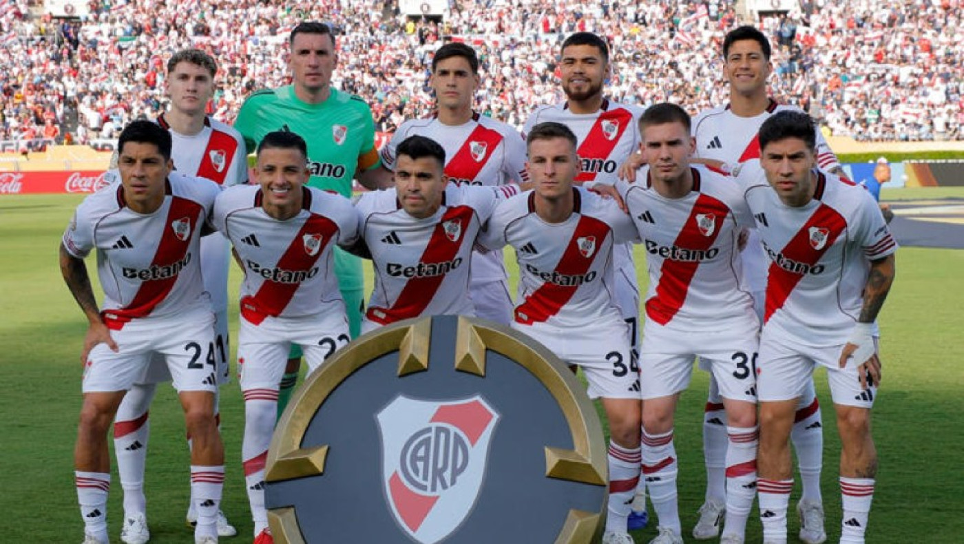 Πρόστιμο άνω των 200.000 ευρώ στη Ρίβερ Πλέιτ από την ΦΙΦΑ