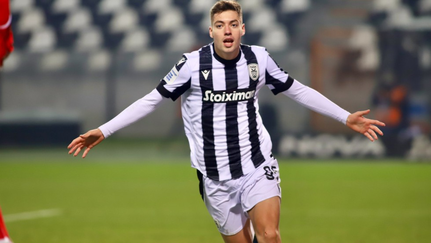 Μεγάλη η συζήτηση, μεγάλη και η ανάγκη για φορ στον ΠΑΟΚ, επειδή με τον Τζίμα προτιμήθηκε το γρήγορο χρήμα