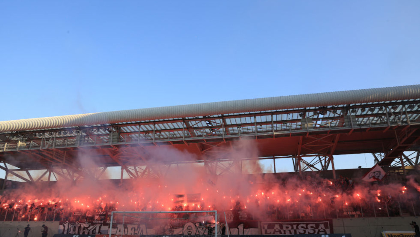 Άκυρο από Αστυνομία: «Stop» στους οπαδούς της ΑΕΛ για Καλαμάτα - Παράταση στη διάθεση των εισιτηρίων διαρκείας