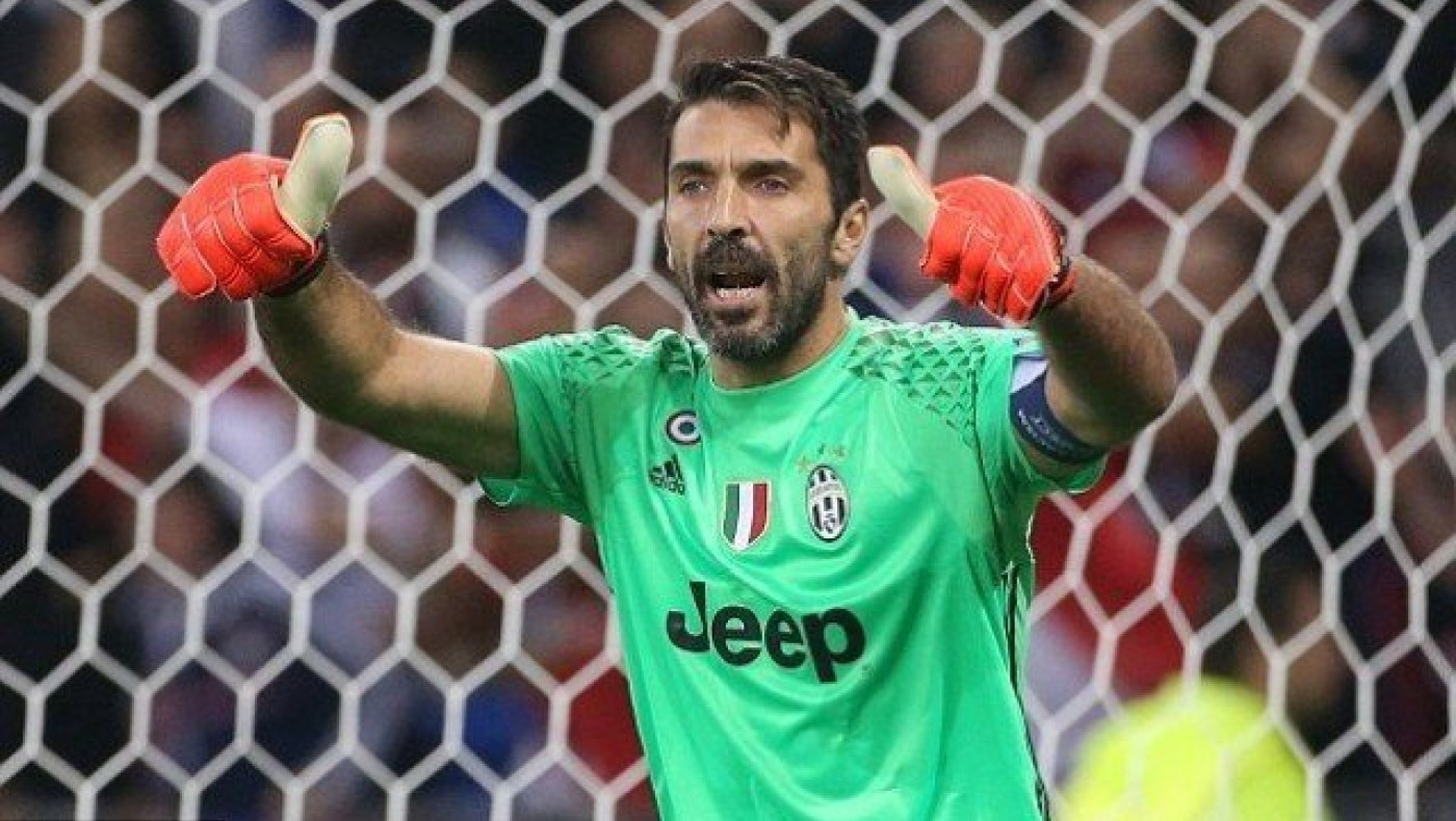 Μπουφόν: «Προπονητής... σε εθνική ομάδα, όχι κάθε μέρα»