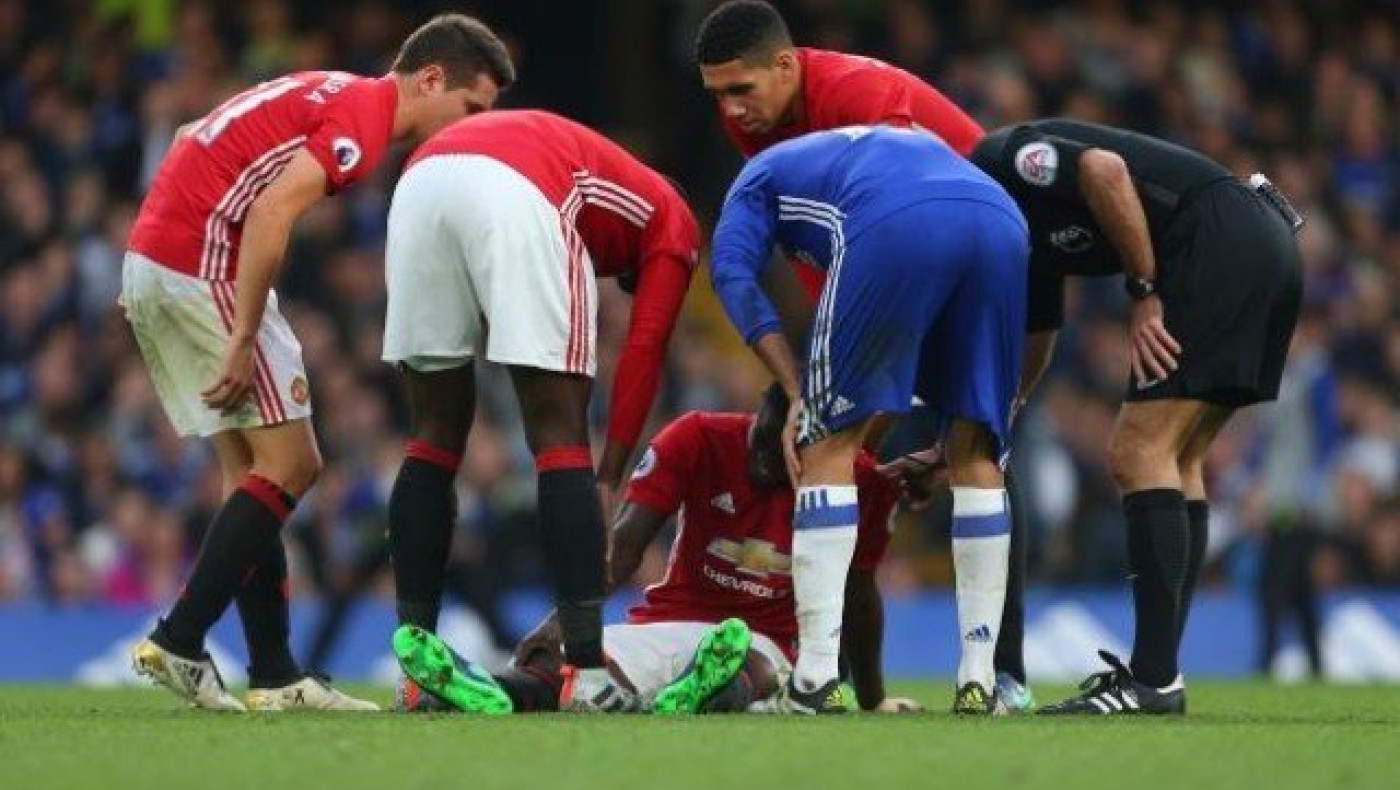 Πλήγμα με Μπαϊγί                           στη Γιουνάιτεντ