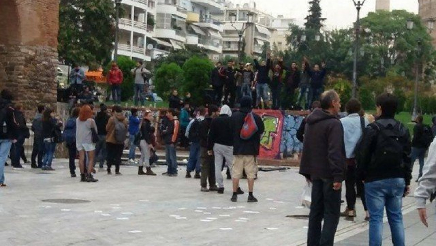 ΕΚΤΑΚΤΟ - Θεσσαλονίκη: Συγκέντρωση αλληλεγγύης στους πρόσφυγες