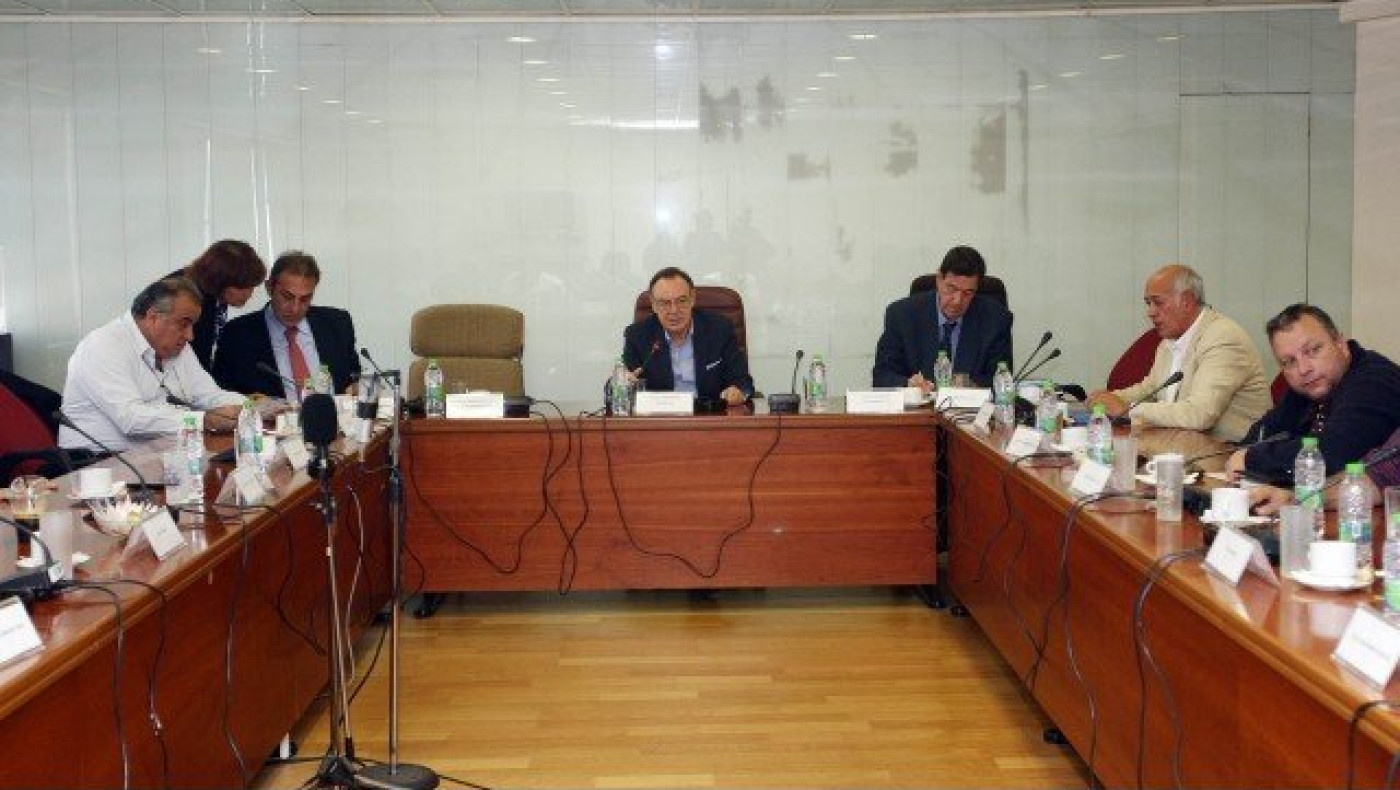 Συζητήσεις με Cyta για το                τηλεοπτικό