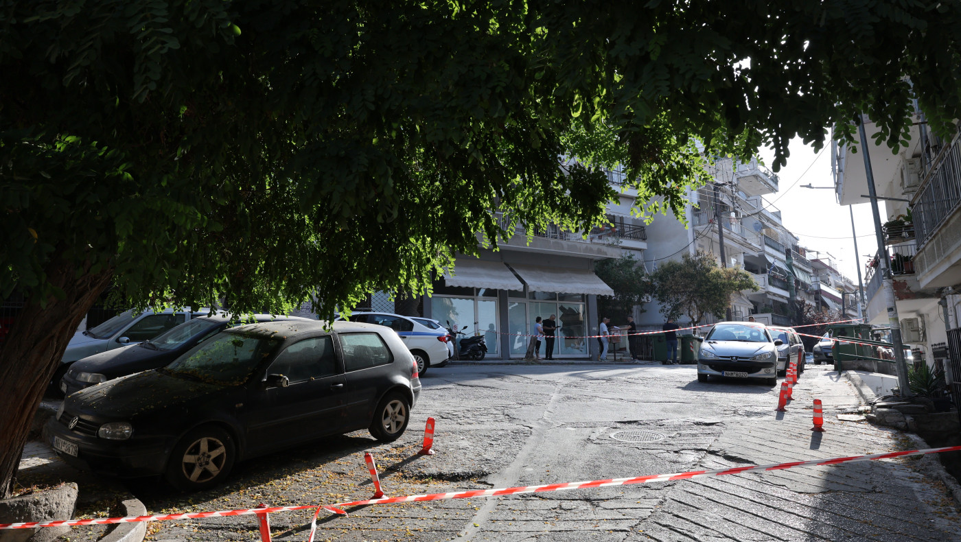 Θεσσαλονίκη: Τρία κιλά εκρηκτικών εντοπίστηκαν στο σημείο της έκρηξης