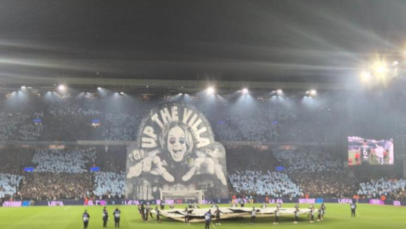 Άστον Βίλα: Το τρομερό πανό των φίλων της για τον Όζι Όζμπορν