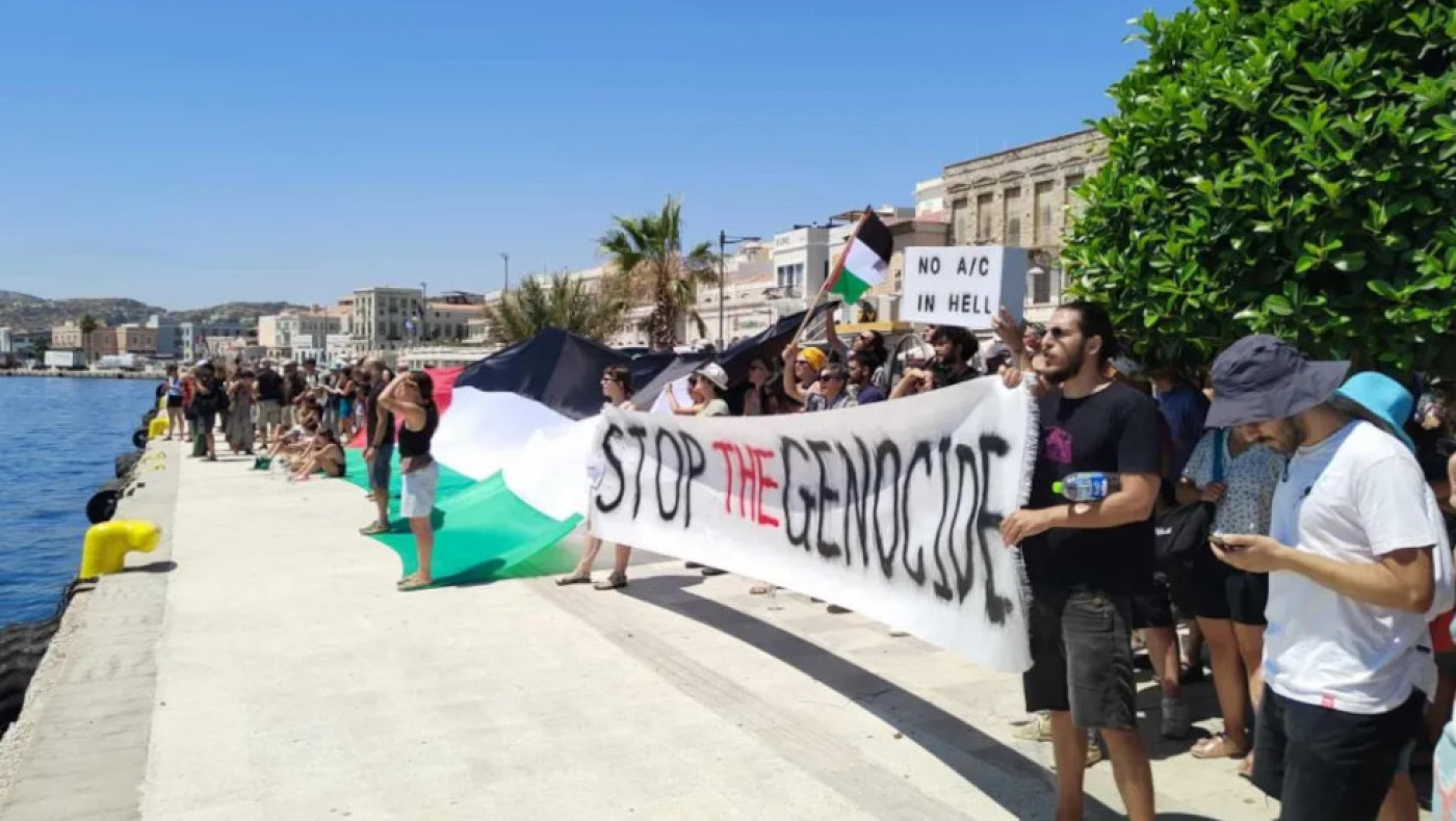 Σύρος: «Μπλόκο» σε κρουαζιερόπλοιο με Ισραηλινούς τουρίστες