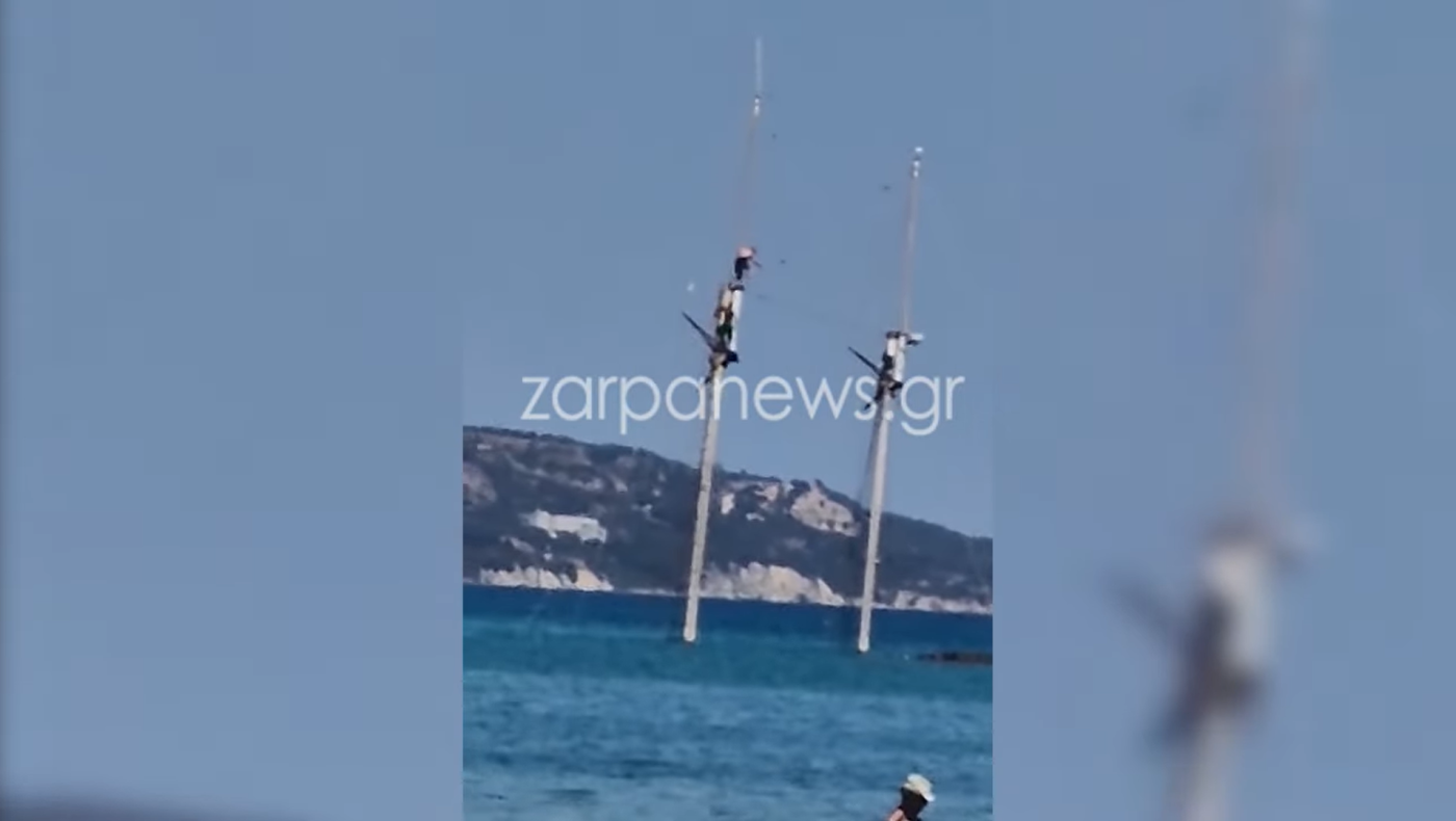 Χανιά: Νεαροί βουτούν στο κενό από κατάρτι βυθισμένου ιστιοφόρου