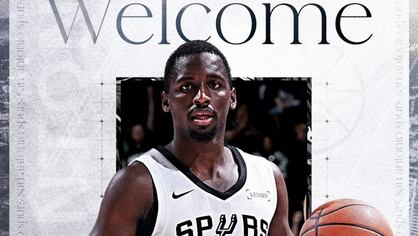 Στους Σπερς ο Τζόουνς-Γκαρσία που απασχόλησε τον Ολυμπιακό