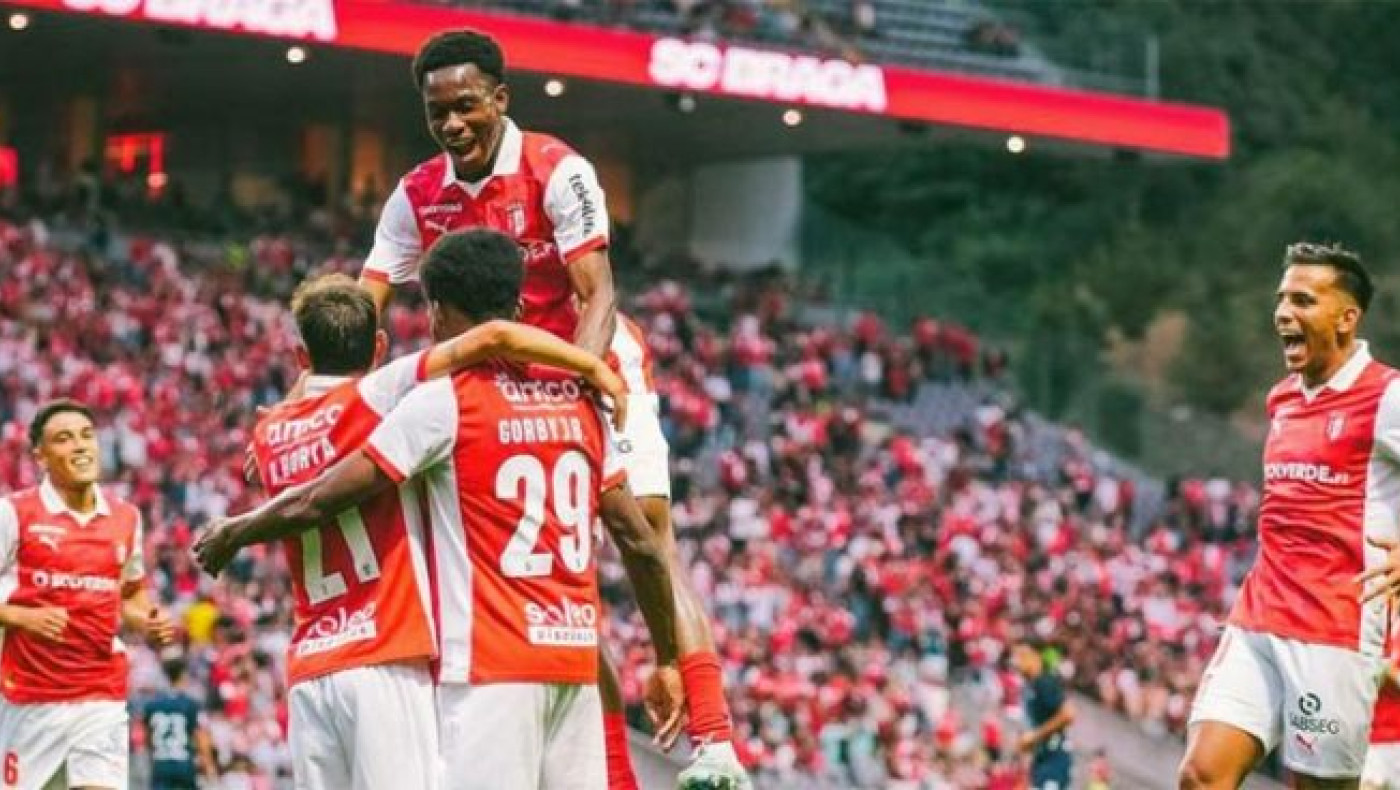 Μουταφίδης: Είναι ανώτερη σε όλα...