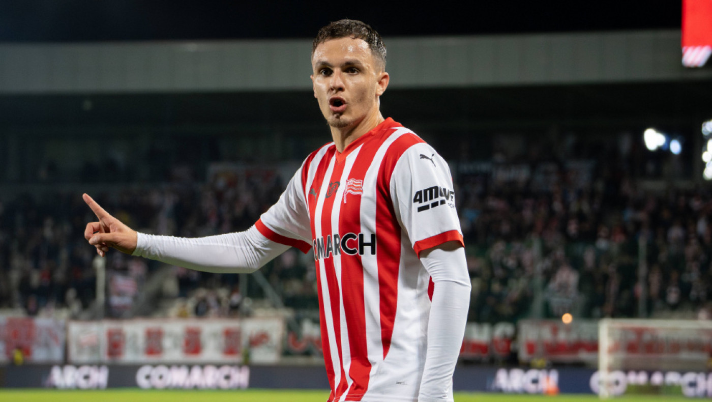 ΑΕΛ: Έρχεται και υπογράφει ο Γιάνι Ατανάσοφ