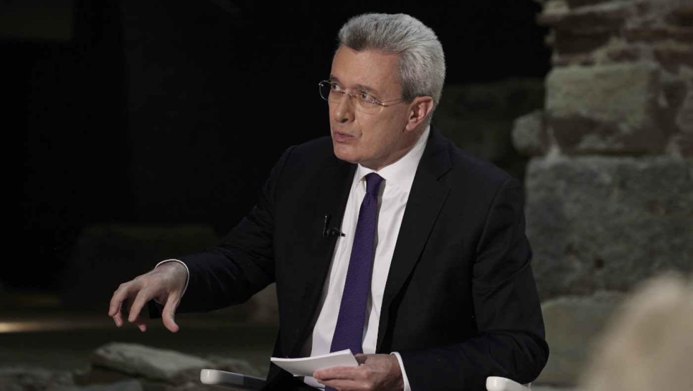 Θύμα διαδικτυακής απάτης ο Νίκος Χατζηνικολάου μέσω AI: «Άθλιοι απατεώνες»