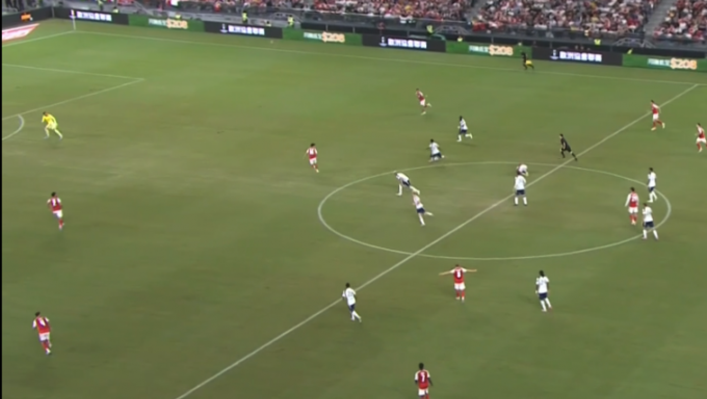 Γκολ... ποίημα από τον Σαρ στο φιλικό της Τότεναμ με την Άρσεναλ