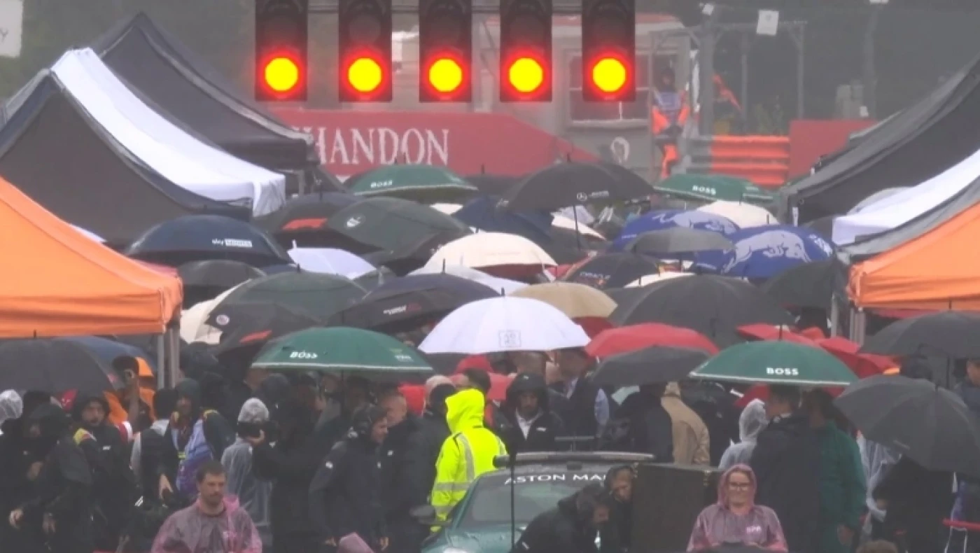 GP Βελγίου: Διακοπή στον αγώνα λόγω της δυνατής βροχής