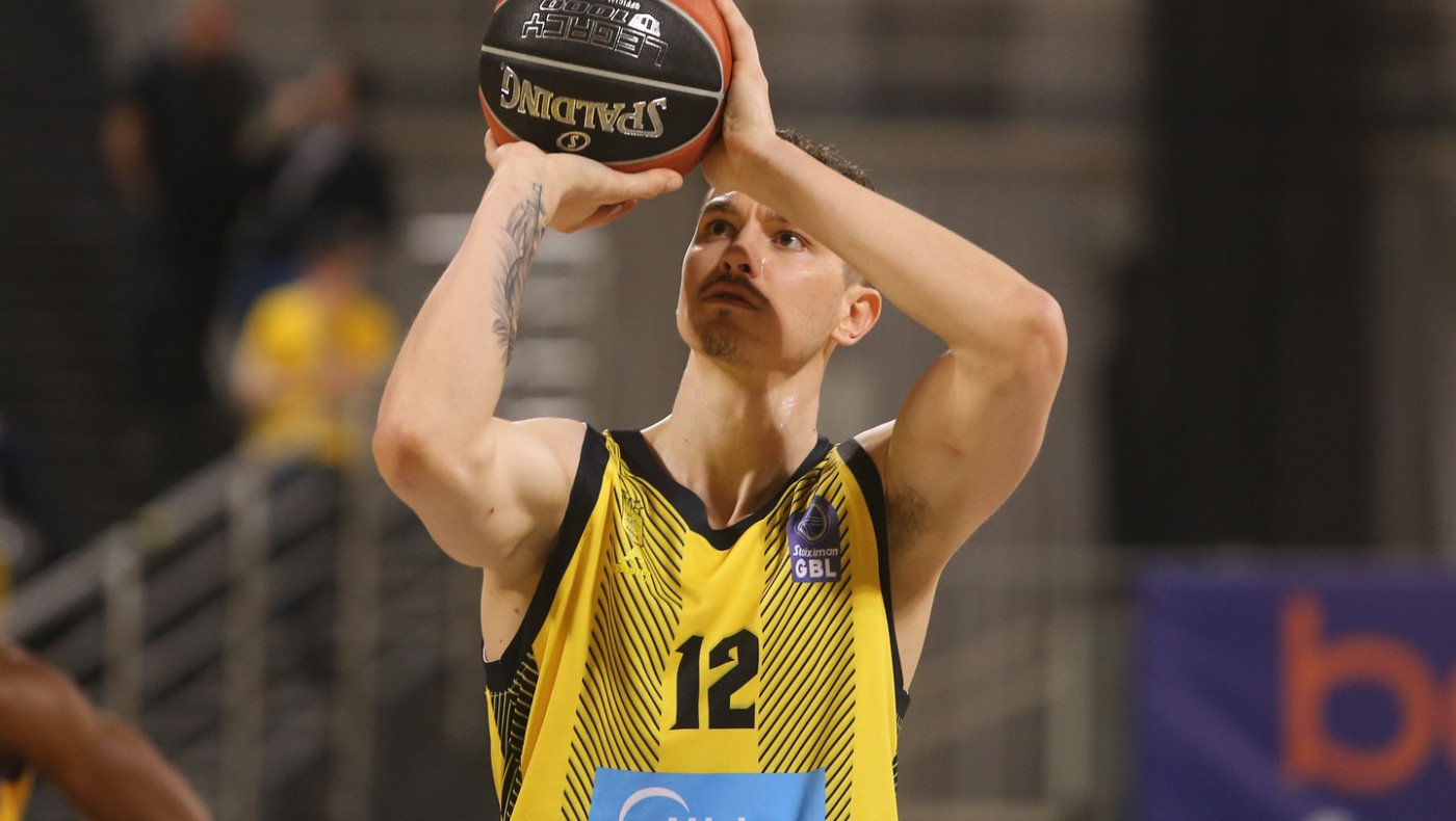 Άρης: Συνεχίζει με ανανέωση συμβολαίου ο Γιώργος Γκιουζέλης