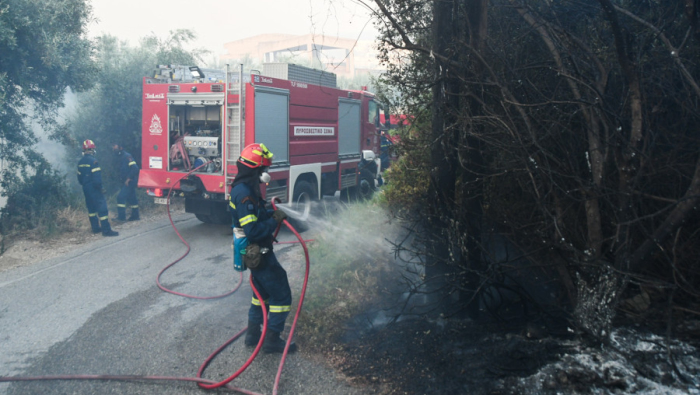 Τιτάνιες μάχες: Ποια είναι η κατάσταση με τις πυρκαγιές σε Αχαΐα, Πρέβεζα, Χίο και Ζάκυνθο
