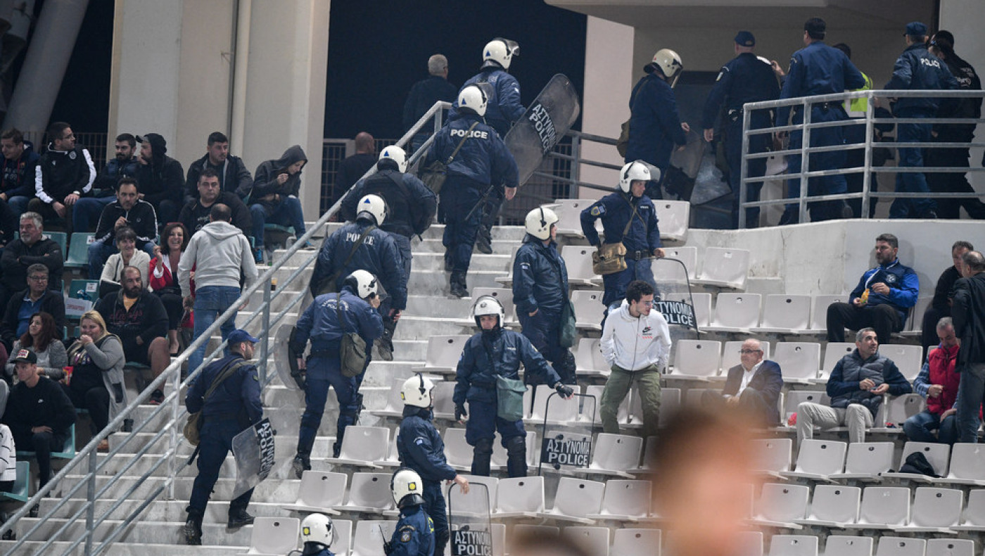 Βόλος: Επεισόδια μεταξύ οπαδών πριν την έναρξη του φιλανθρωπικού τουρνουά στο Πανθεσσαλικό