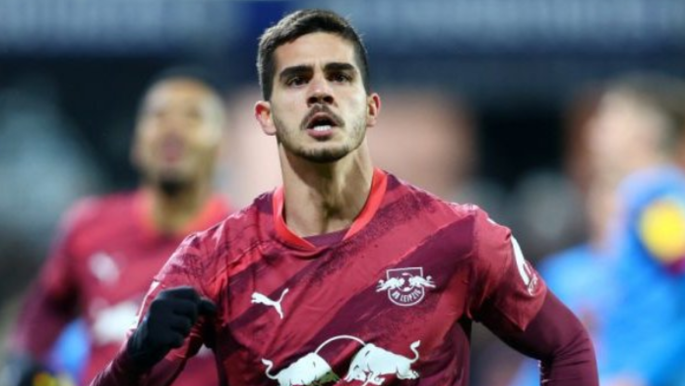 Εκρέμ Κονούρ: "Ο Αντρέ Σίλβα έχει προσφορά και από τον ΠΑΟΚ"