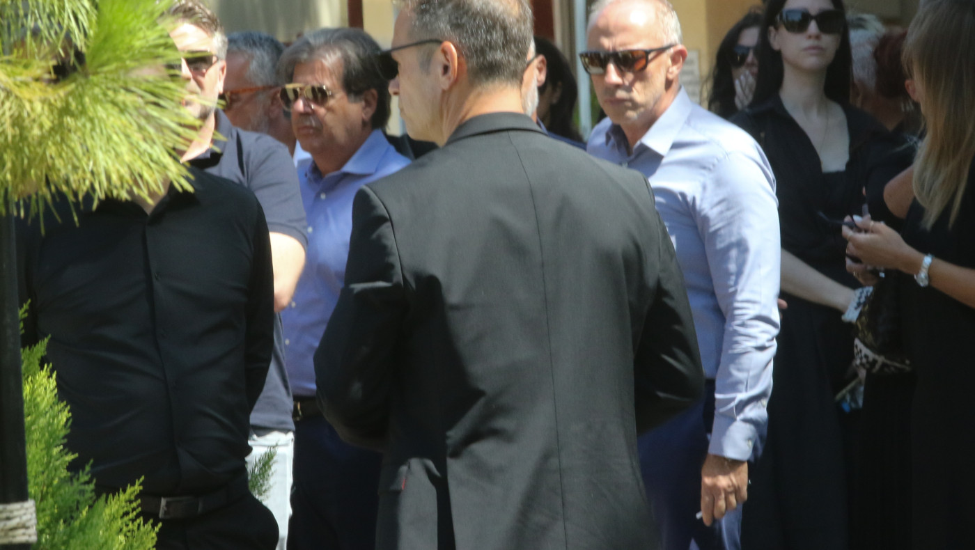 Συντριβή και οδύνη στην κηδεία της Αλεξάνδρας Νικολαΐδου