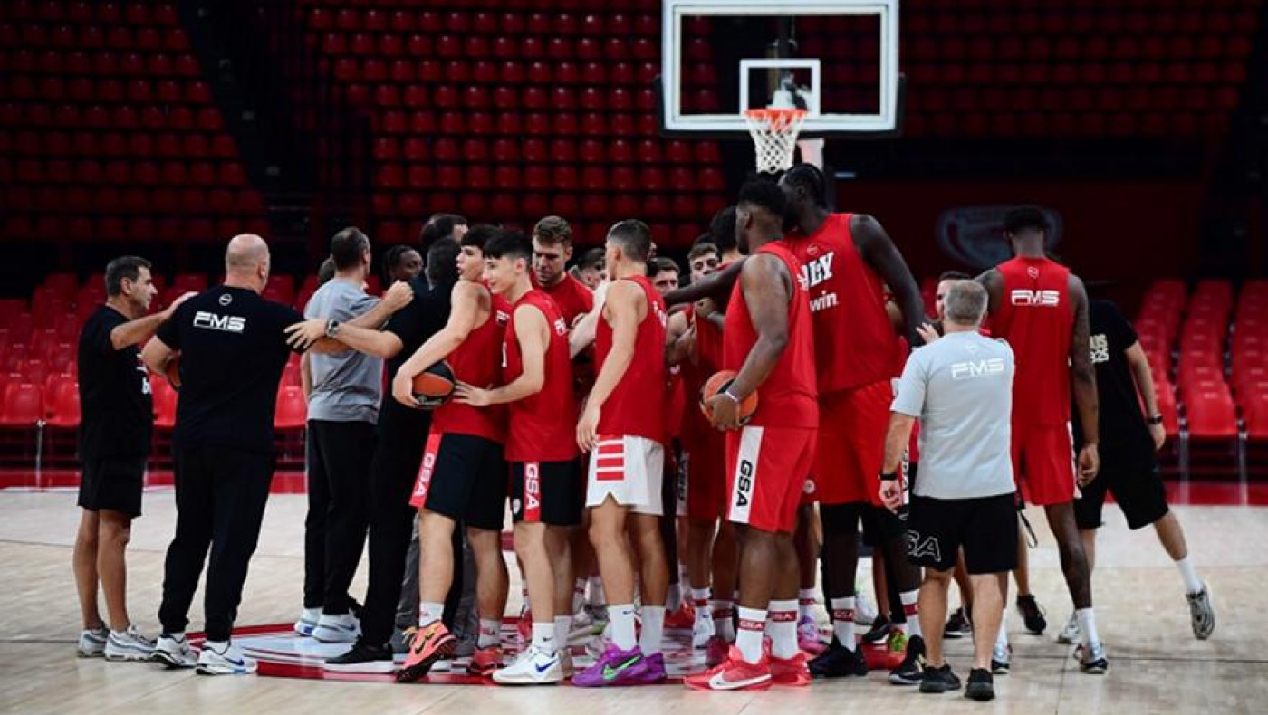 «Πρώτη» Ολυμπιακού με νέα πρόσωπα - Τι είπε ο Μπαρτζώκας για μεταγραφή