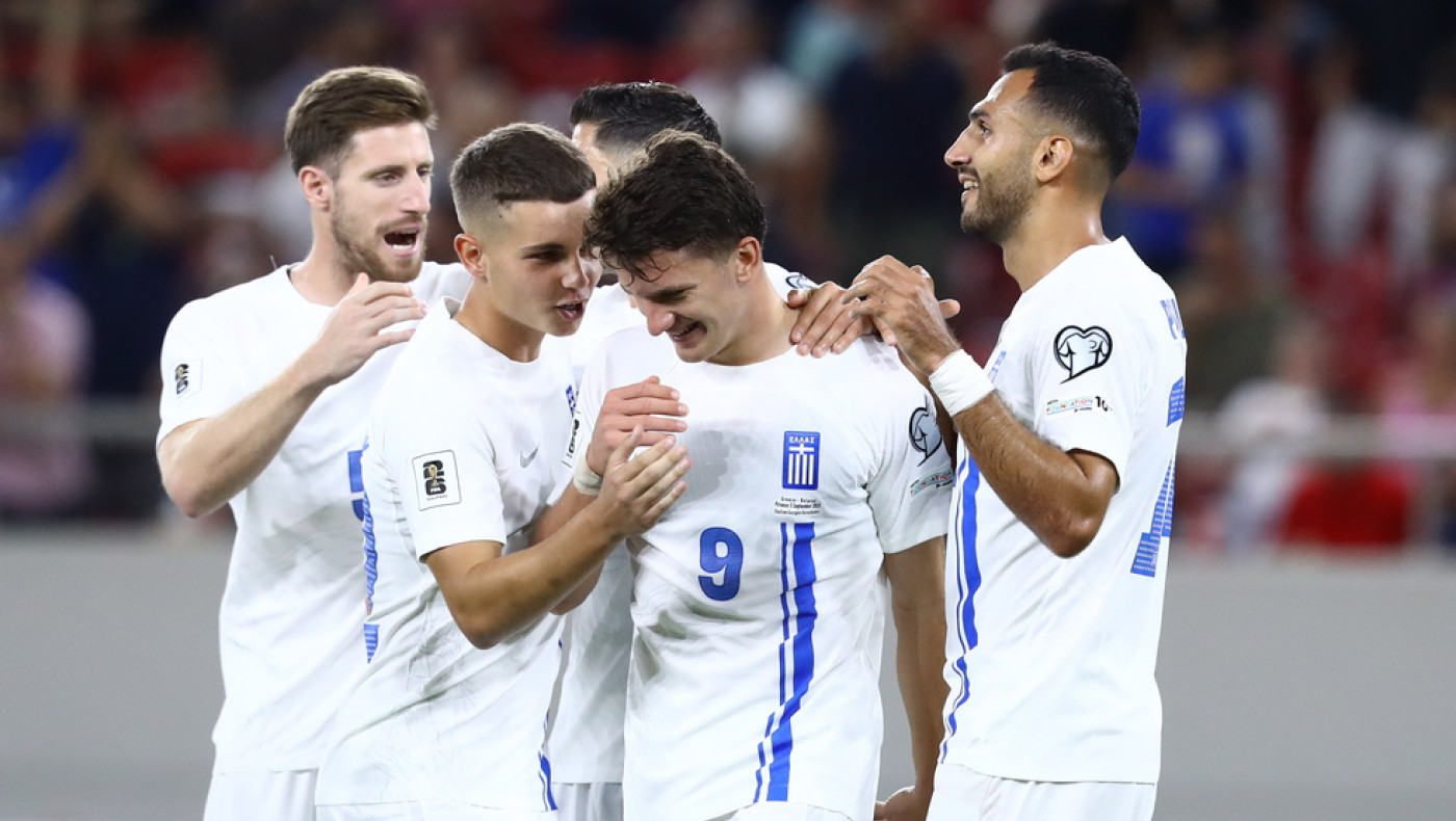 Διέρρευσε η νέα φανέλα της Εθνικής Ελλάδας «ξυπνώντας» μνήμες του παρελθόντος!