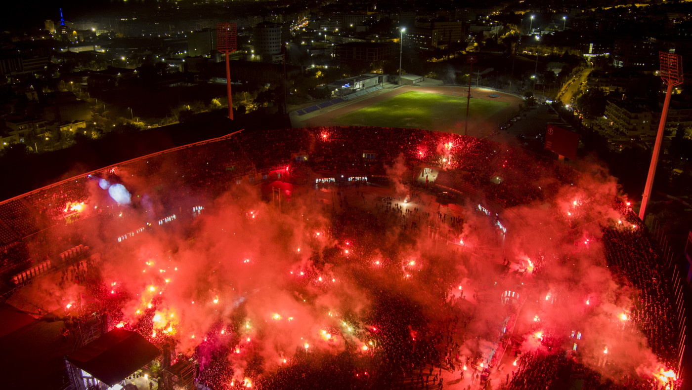 Κόντης: «Αναβλήθηκε η συναυλία του ΛΕΞ-Πώς είχε διαφύγει ότι έπαιζε ο Ηρακλής;»