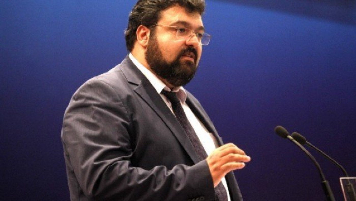 Στηρίζει την απόφαση για λουκέτο η        Πολιτεία