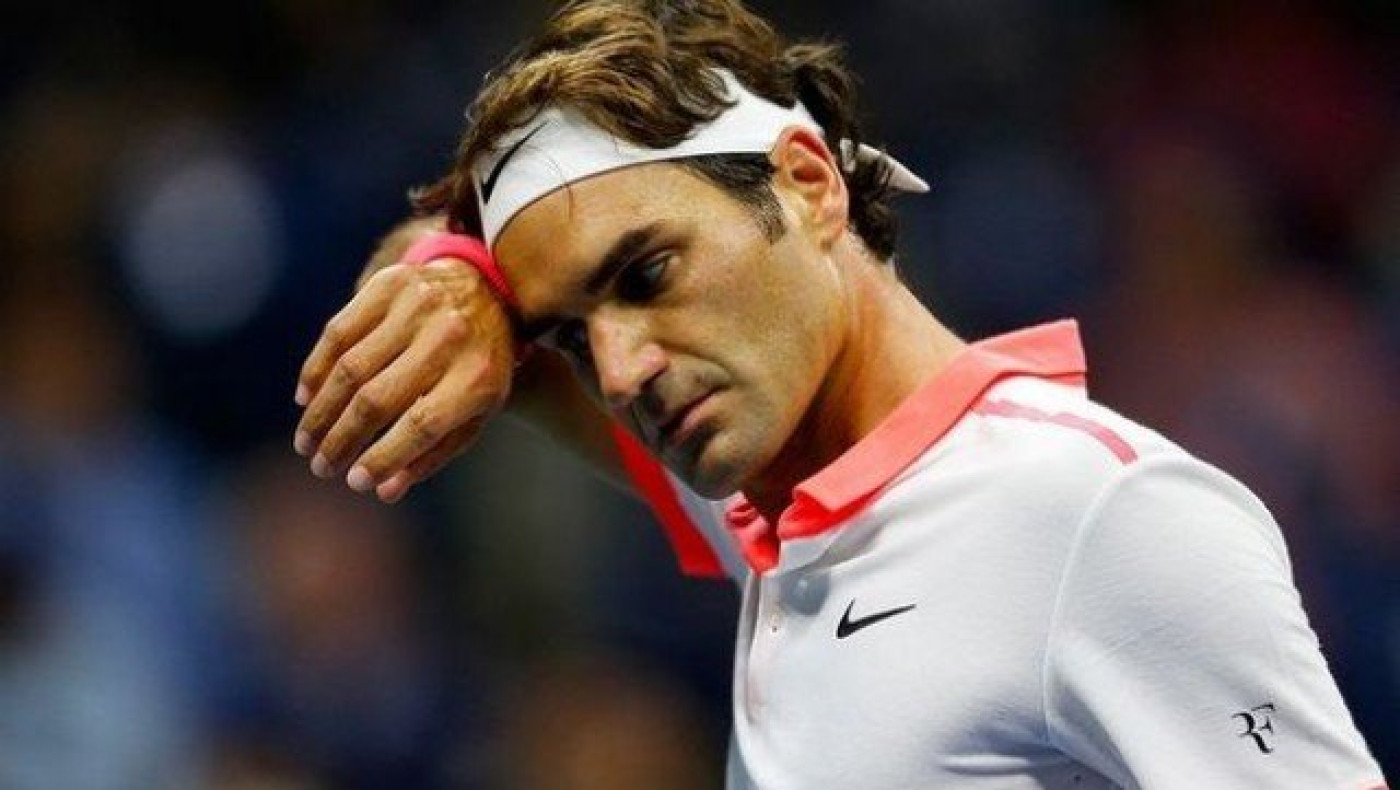 Εκτός              15αδας     ο       Ρότζερ      Φέντερερ