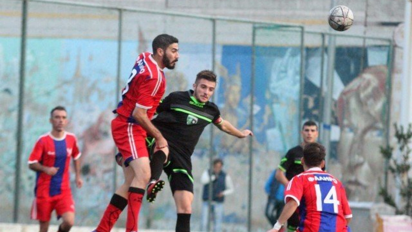 ''Παλιά μου τέχνη κόσκινο'' ο               Μακεδονικός