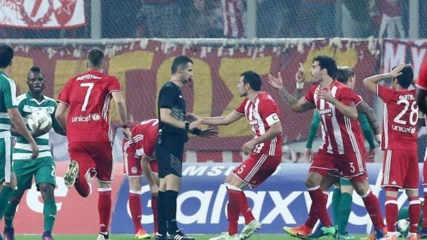 Αναγνώρισε          το    λάθος του  ο Σιδηρόπουλος