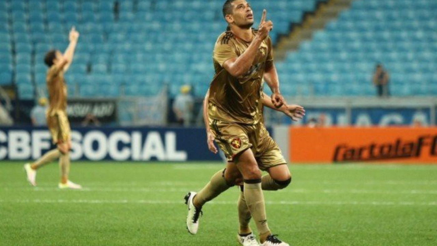 ΔΕΝ ΞΑΝΑΓΙΝΕ: 103 πάσες και γκολ σε αγώνα στη Βραζιλία!