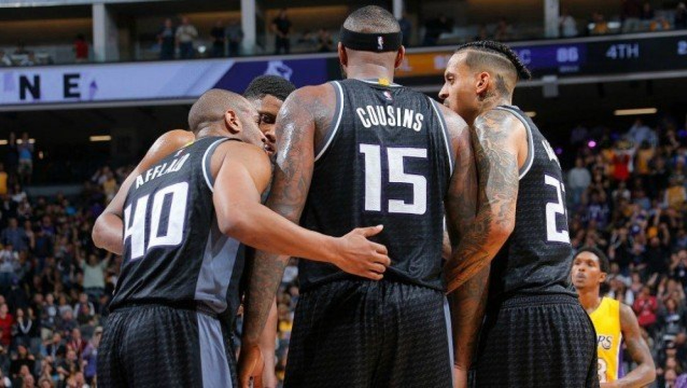 Ζάλισαν                  τους   Λέικερς οι Κινγκς  (video)