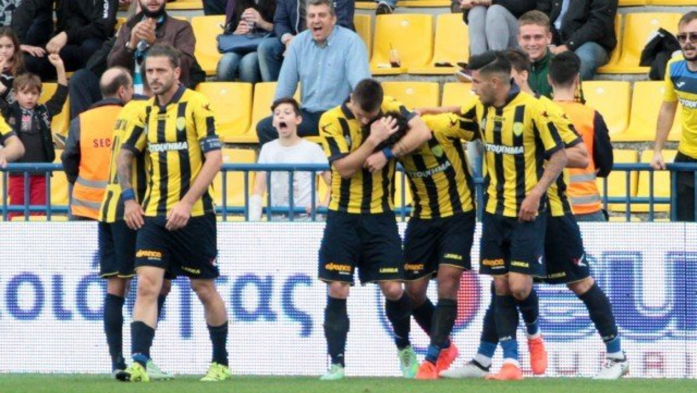 Επέστρεψε στις νίκες  ο Παναιτωλικός, 2-1 τη Λάρισα