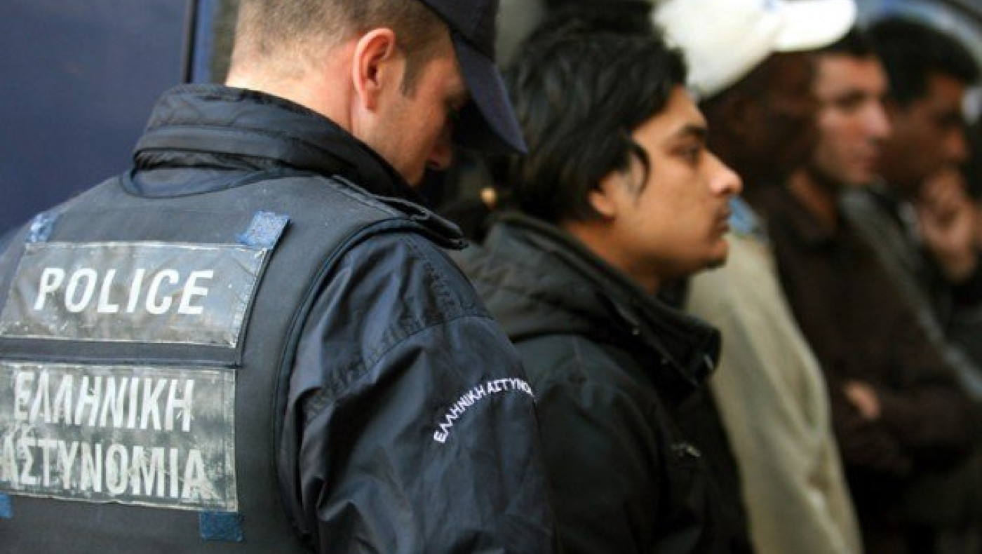 Μετέφερε 40 πρόσφυγες από τον Έβρο προς Θεσσαλονίκη με φορτηγό