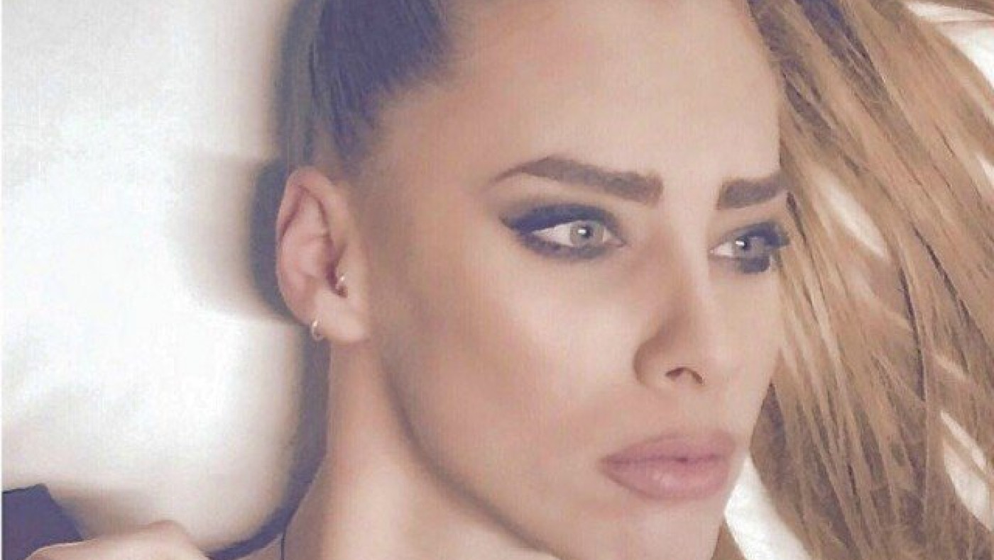 Η πανέμορφη          χορεύτρια      του Σάκη Ρουβά (pics)