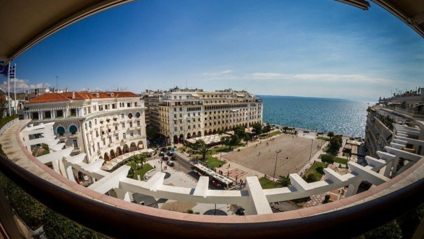 Θυμωμένοι και αγχωμένοι οι Θεσσαλονικείς πεζοί στο κέντρο της πόλης